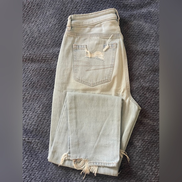 American Eagle Ripped Mom Jeans - Picture 2 of 7